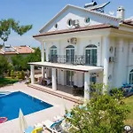 Musa - 5 Bedroom In Hisaronu Villa Fethiye
