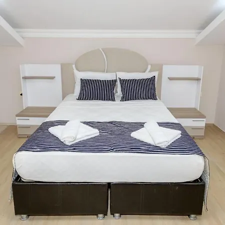 Musa - 5 Bedroom In Hisaronu *