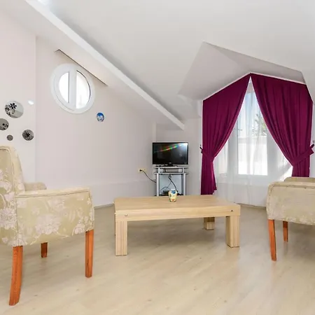 Musa - 5 Bedroom In Hisaronu Villa *
