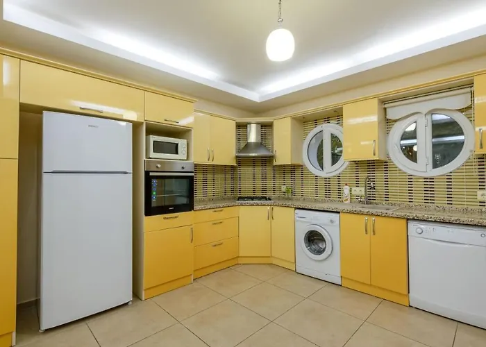 Villa Musa - 5 Bedroom In Hisaronu Fethiye