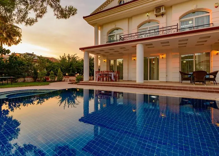 Musa - 5 Bedroom In Hisaronu Villa Fethiye